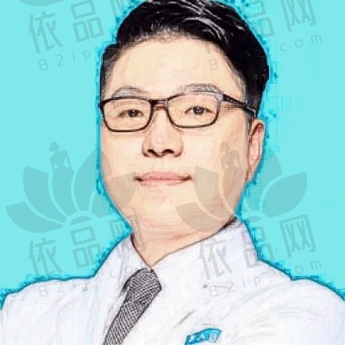 裴柄万