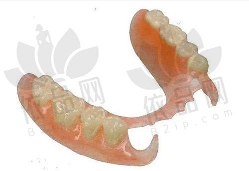 珠海六和口腔医院种牙好吗？多少钱？口碑好技术优，单颗4600元起，半口4.6万起