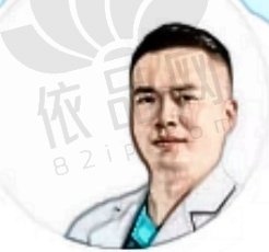 何昀