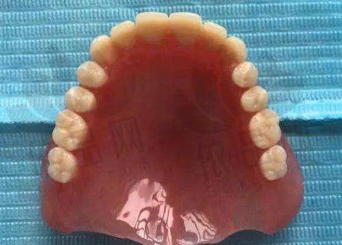 达州医大口腔医院营业时间