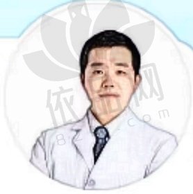 牛家辉