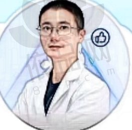 刘万翔