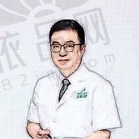 周炜