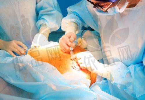 公益行动暖人心